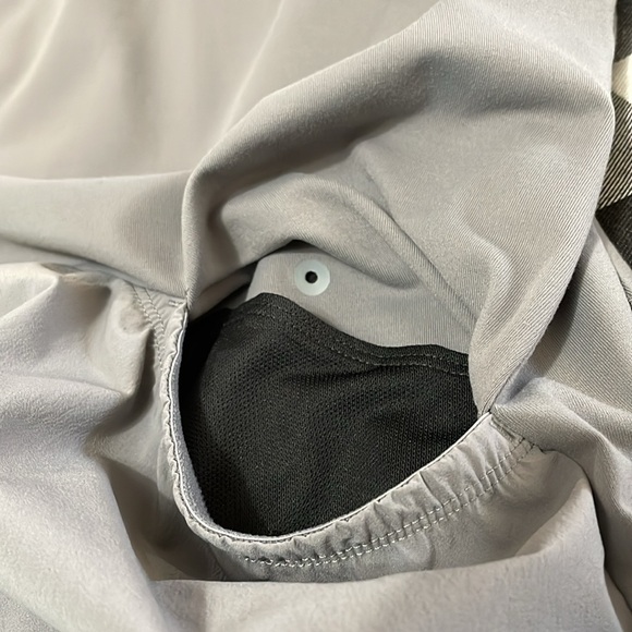 Duluth Trading Avant-Garden Jacket Women Large Gray Zip Stash Pockets Thumb Hole - Picture 7 of 13